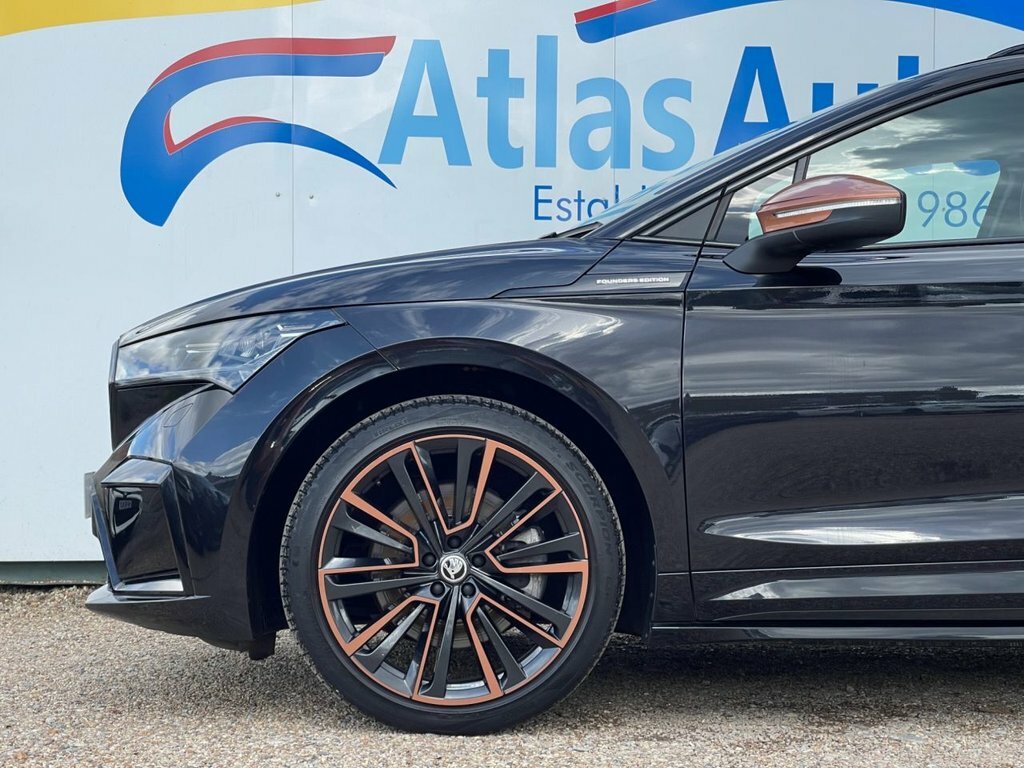 Skoda ENYAQ Suv WJ71EAF Black #6