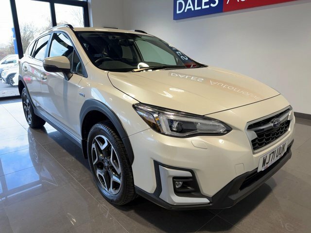 Subaru XV I E-boxer Se Suv WJ71UUK White #4