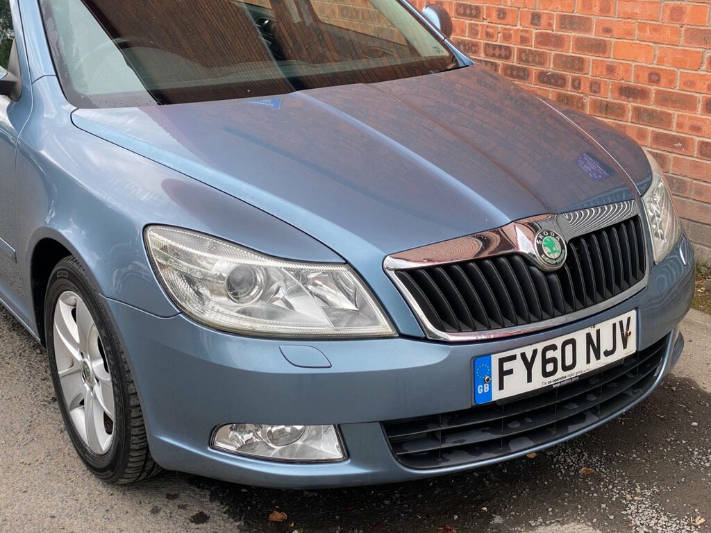 Skoda Octavia 2.0 Tdi Elegance Euro 5 Grey #6