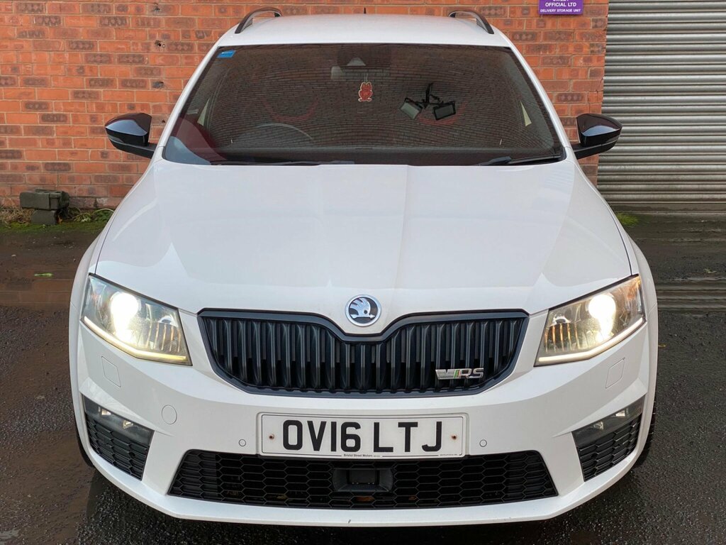 Skoda Octavia 2.0 Tdi Vrs Dsg 4Wd Euro 6 Ss OV16LTJ White #3