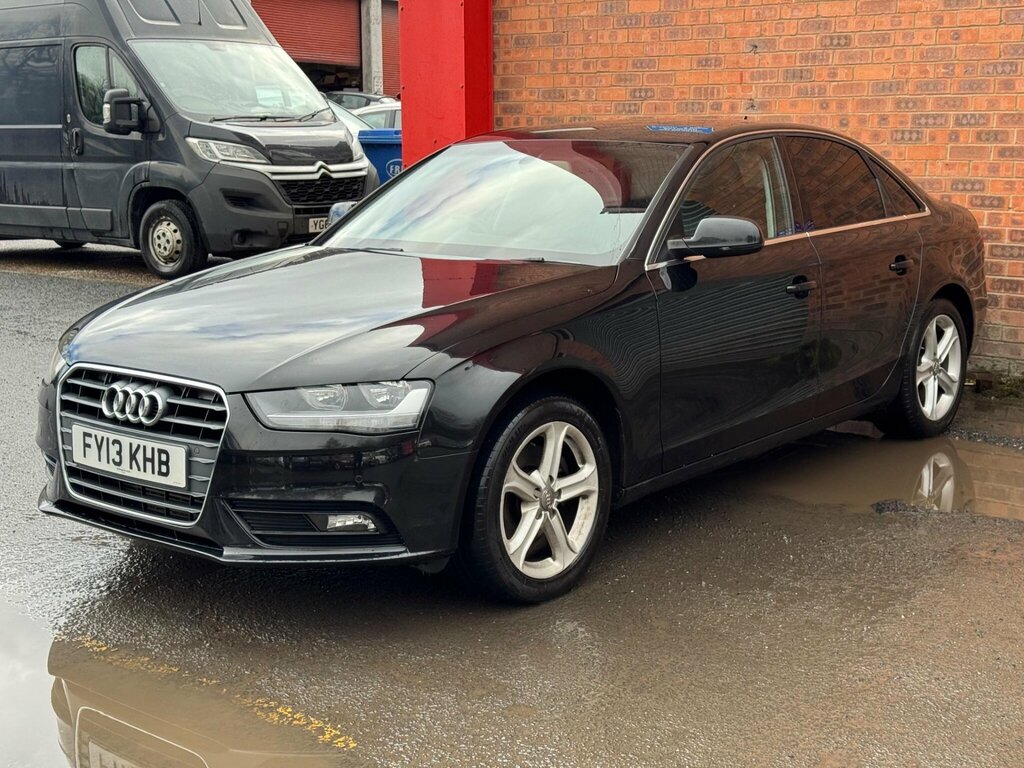 Audi A4 2.0 Tdi Se Technik Multitronic Euro 5 Ss Black #2