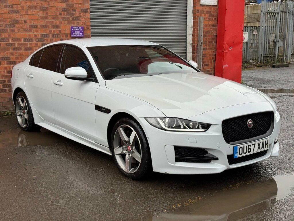 Jaguar XE 2.0D R-sport Awd Euro 6 Ss OU67XAH White #4