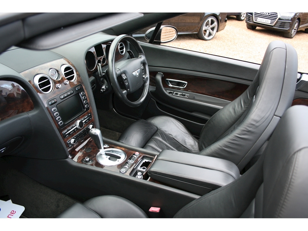 Bentley Continental Gt 6.0 W12 Gtc Convertible U749 Black #2