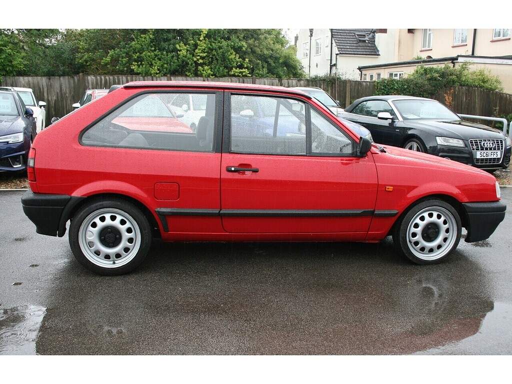 Volkswagen Polo Coupe 1993 Red #20