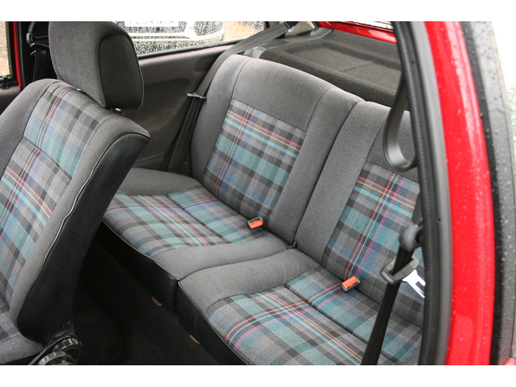 Volkswagen Polo Coupe 1993 Red #17