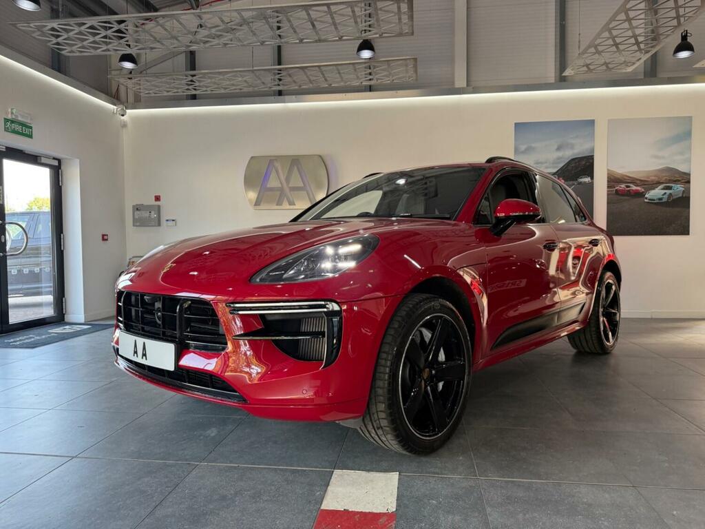 Porsche Macan Suv 2.9 T V6 Turbo 202121 Red #4