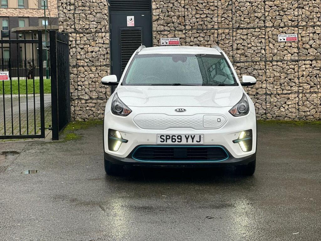 Kia e-Niro 64Kwh First Edition SP69YYJ White #2