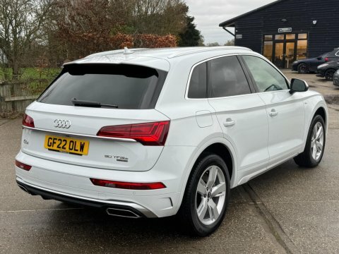 Audi Q5 2.0 Tfsie 50 GF22OLW White #5