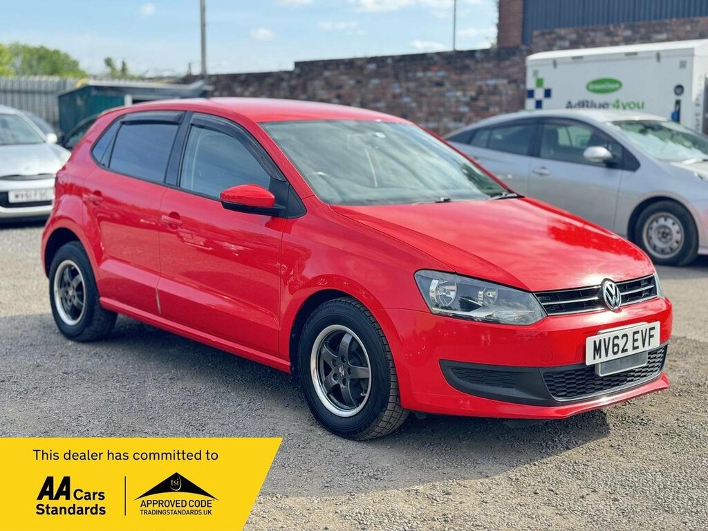 Volkswagen Polo Hatchback 1.2 Euro5 201362 MV62EVF Red