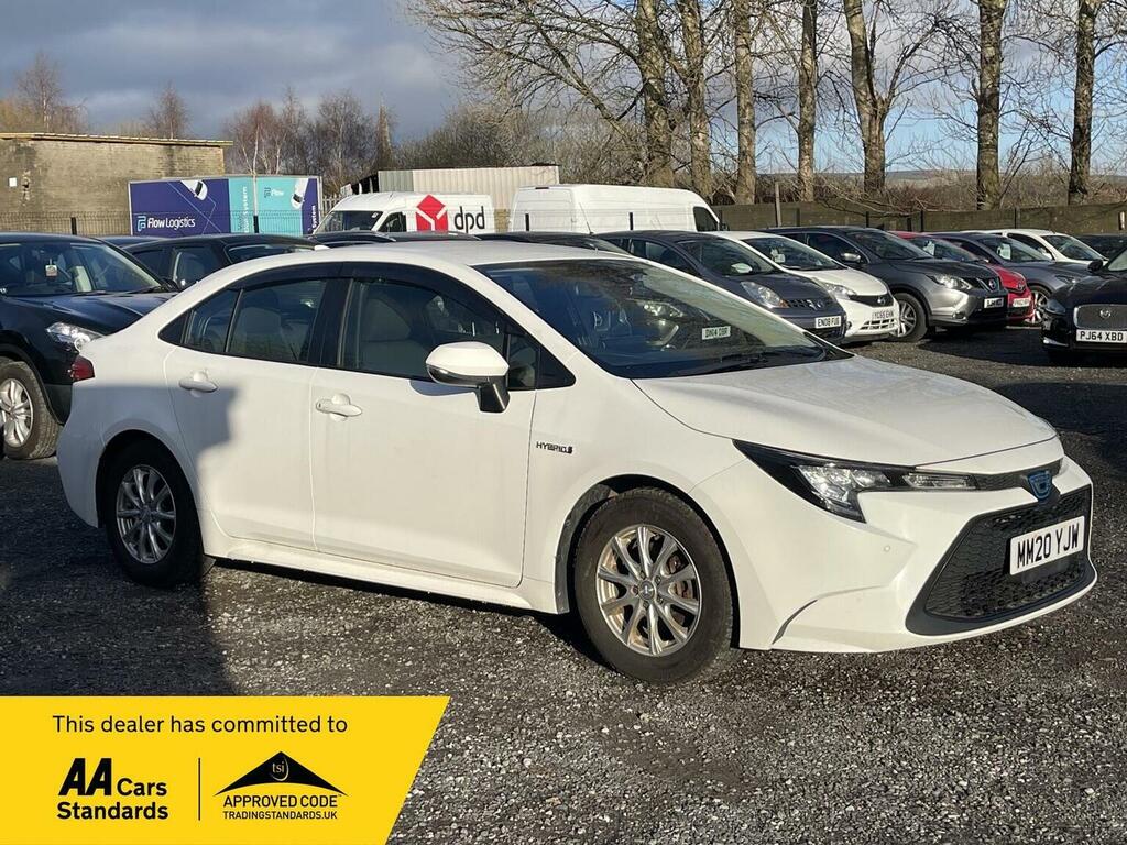 Toyota Corolla Saloon 1.8 Vvt-h Design Cvt Euro 6 Ss 2020 MM20YJW White