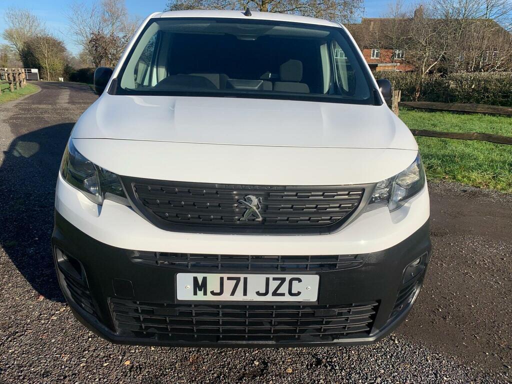 Peugeot Partner Panel Van 1.5 Bluehdi 1000 Professional Premium St MJ71JZC White #2