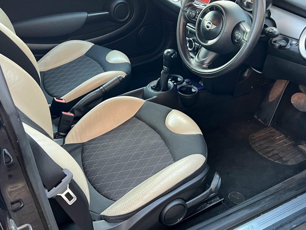 Mini Hatch 1.6 Cooper Euro 6 LIG6389 Brown #2