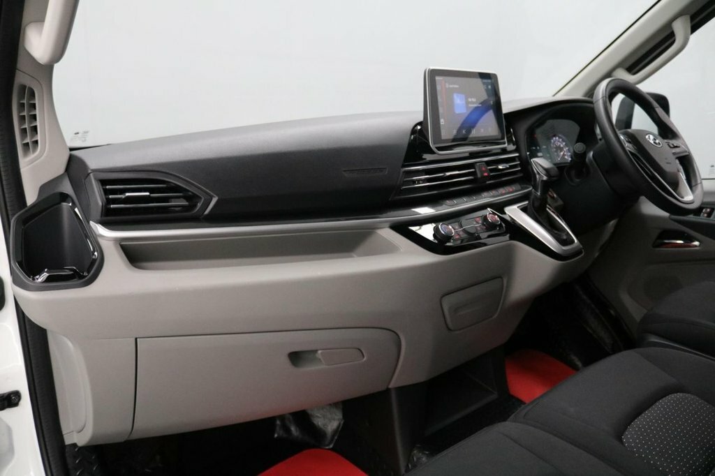 Maxus eDeliver 9 Mpv White #27