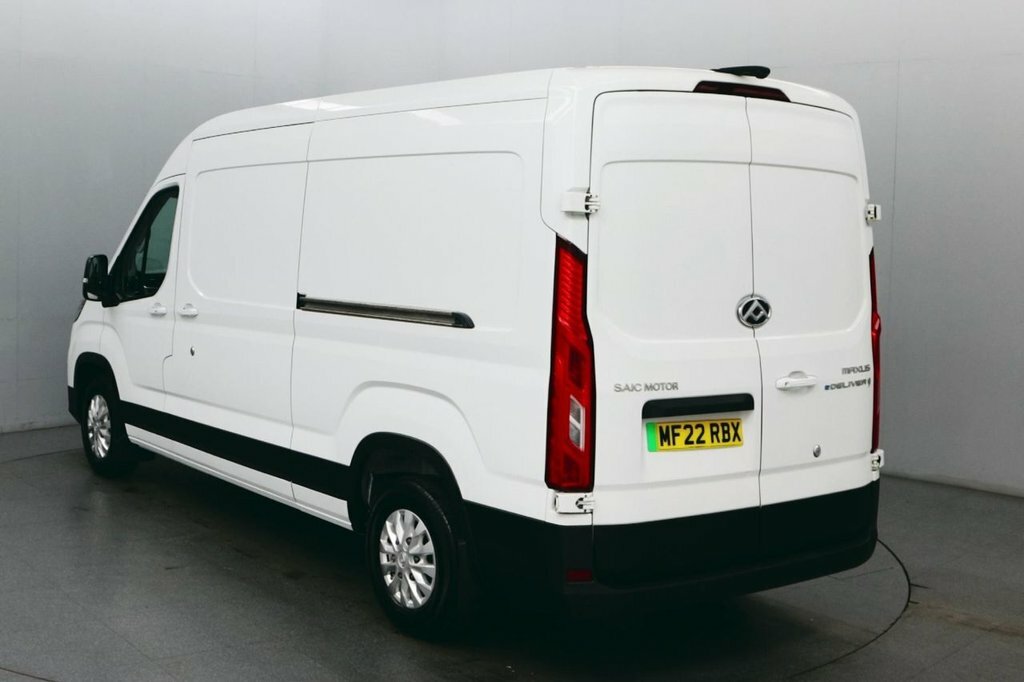 Maxus eDeliver 9 Mpv White #6