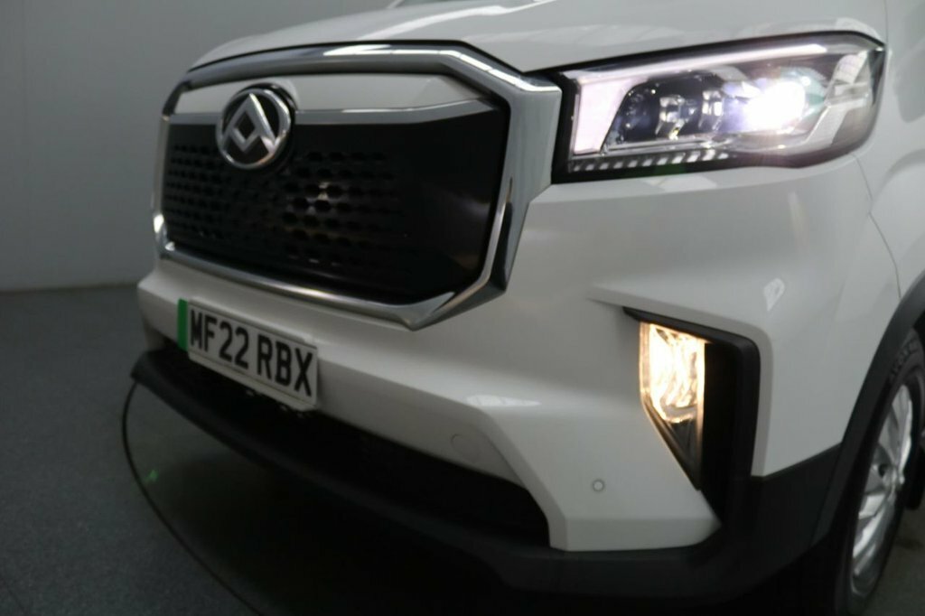 Maxus eDeliver 9 Mpv White #57