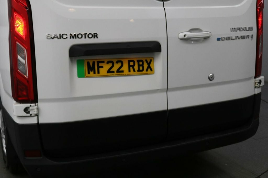 Maxus eDeliver 9 Mpv White #59
