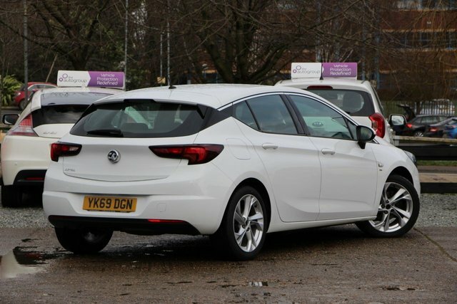 Vauxhall Astra 1.2 Sri 144 Bhp YK69DGN White #3