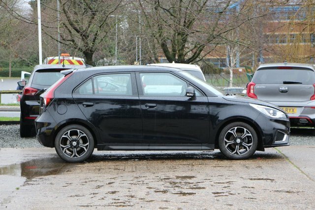 MG MG3 1.5 Vti-tech Exclusive Nav Hatchback Ma YP72WVT Black #2