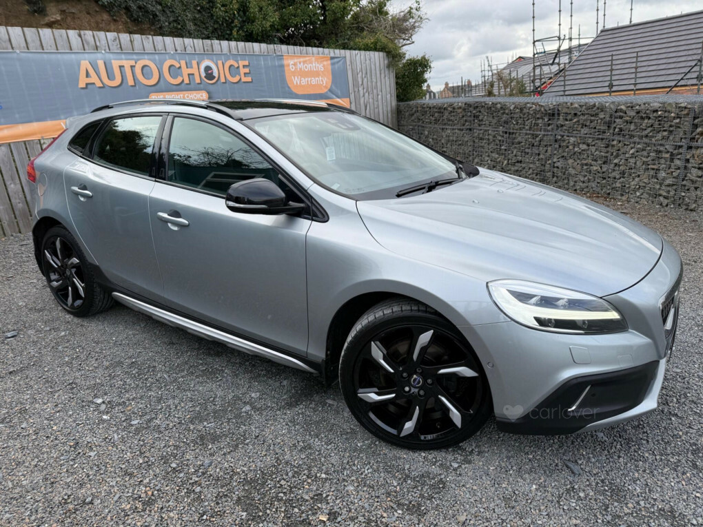 Volvo  2.0 D4 Lux Nav Euro 6 Ss Black #2
