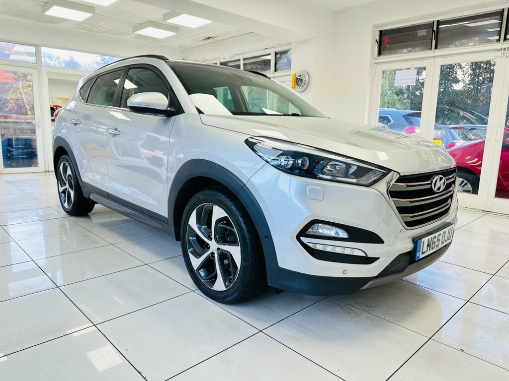 Hyundai Tucson 2.0 Crdi Premium Se 4Wd Euro 6 Silver