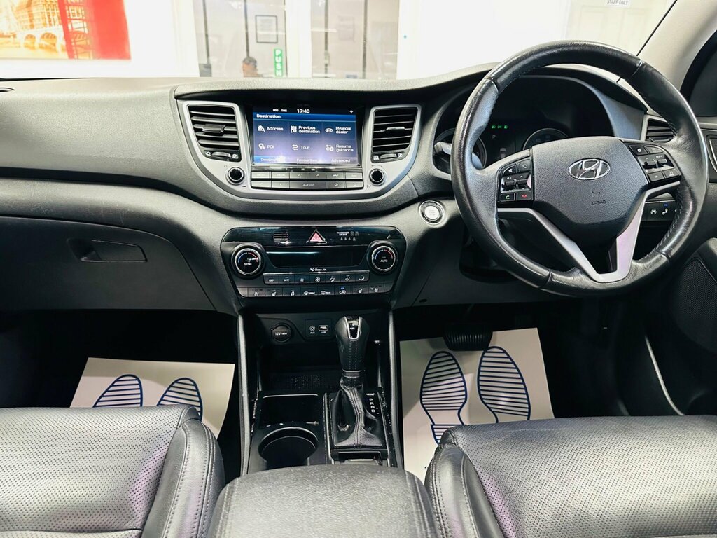 Hyundai Tucson 2.0 Crdi Premium Se 4Wd Euro 6 Silver #3