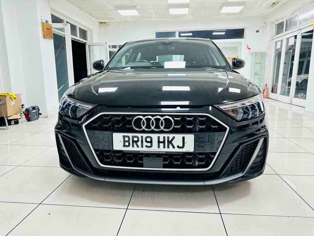 Audi A1 1.5 Tfsi 35 S Line Sportback Euro 6 Ss BR19HKJ Black #2