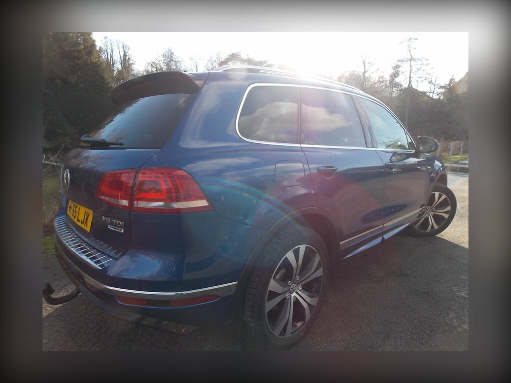 Volkswagen Touareg 3.0 Tdi V6 Bluemotion Tech R-line Suv T AF65LJX Blue #4