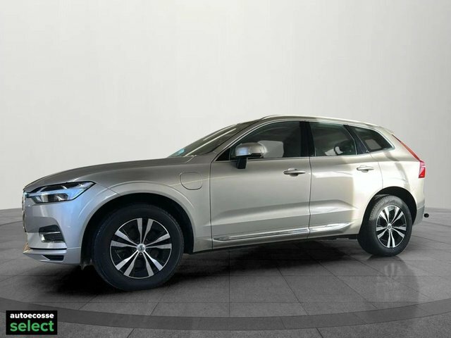 Volvo XC60 T6 Recharge 11.6Kwh Inscription YP70UOX Gold #4