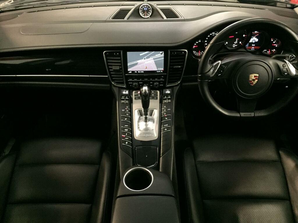 Porsche Panamera 3.0 D V6 Black #2