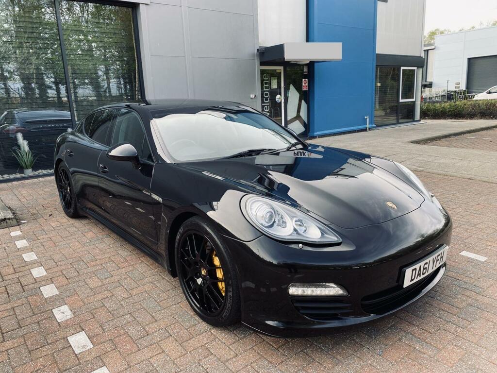Porsche Panamera 3.0 D V6 Black #3