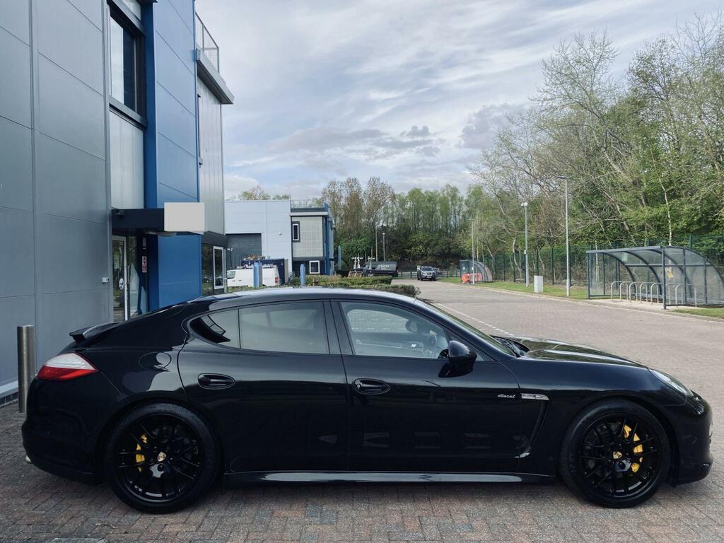 Porsche Panamera 3.0 D V6 Black #6