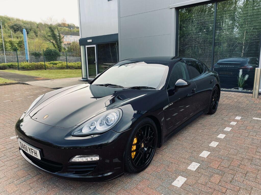 Porsche Panamera 3.0 D V6 Black