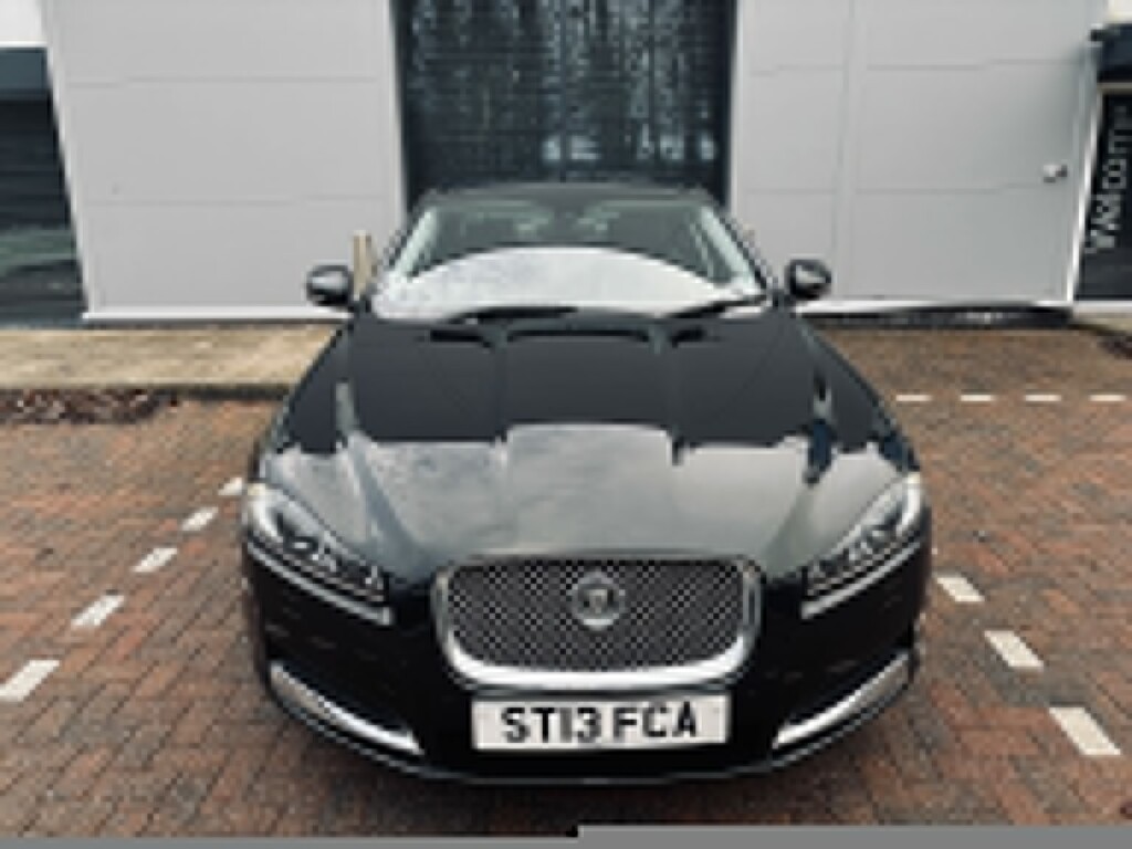 Jaguar XF 2.2 D Premium Luxury ST13FCA Black #4