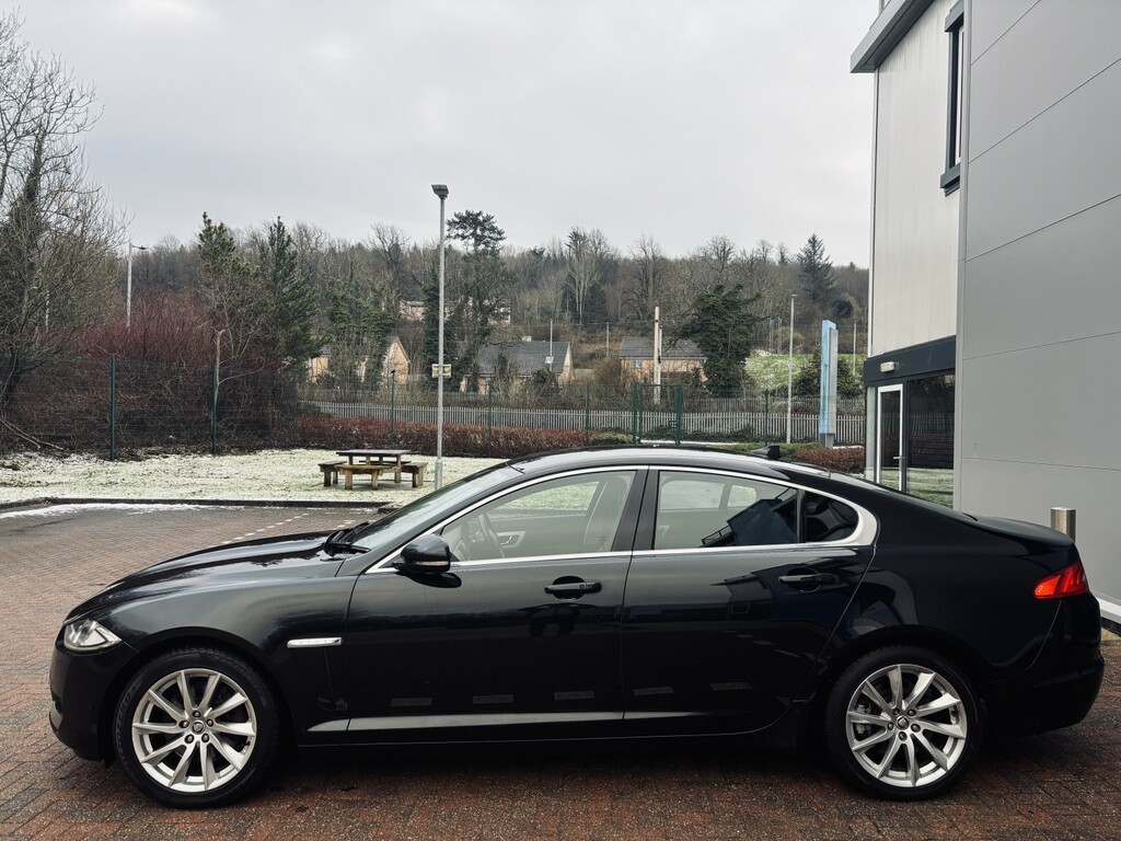 Jaguar XF 2.2 D Premium Luxury ST13FCA Black #5