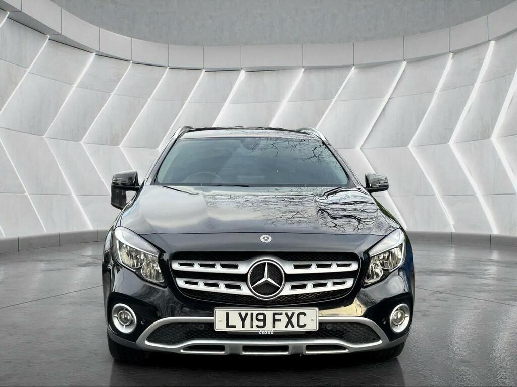 Mercedes-Benz GLA Class Suv 2.1 Gla220d Sport Executive 7G-dct 4Matic Eu LY19FXC Black #2