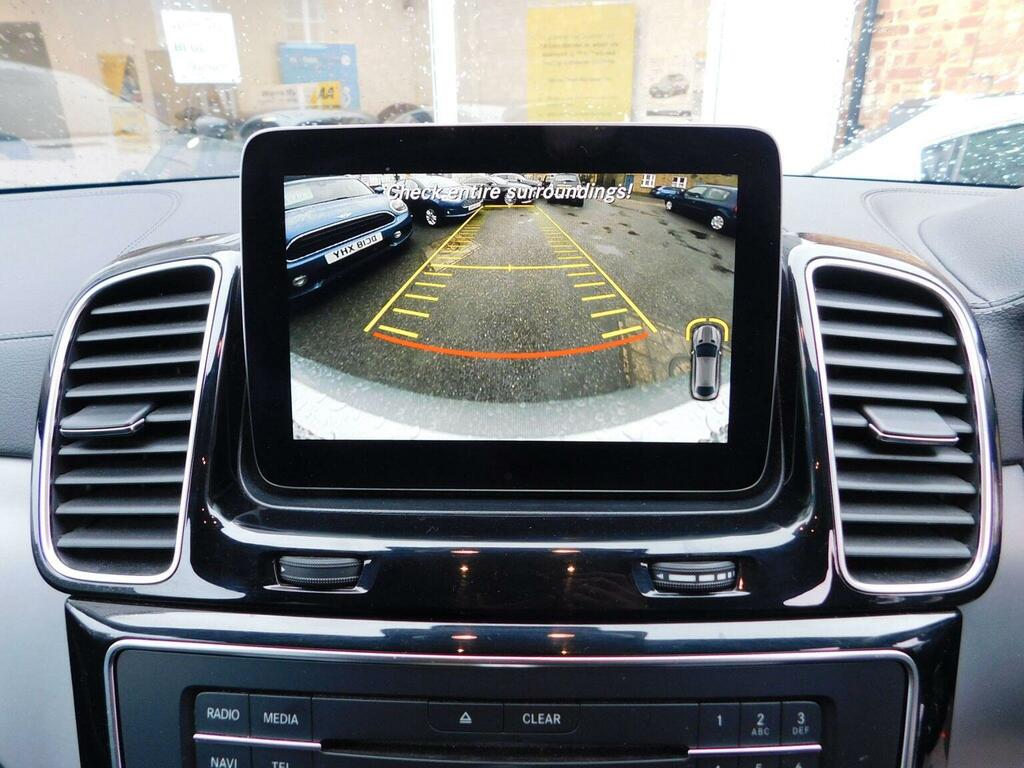 Mercedes-Benz GLE Coupe Suv 3.0 Gle350d V6 Amg Line Coupe G-tronic 4Matic Silver #5
