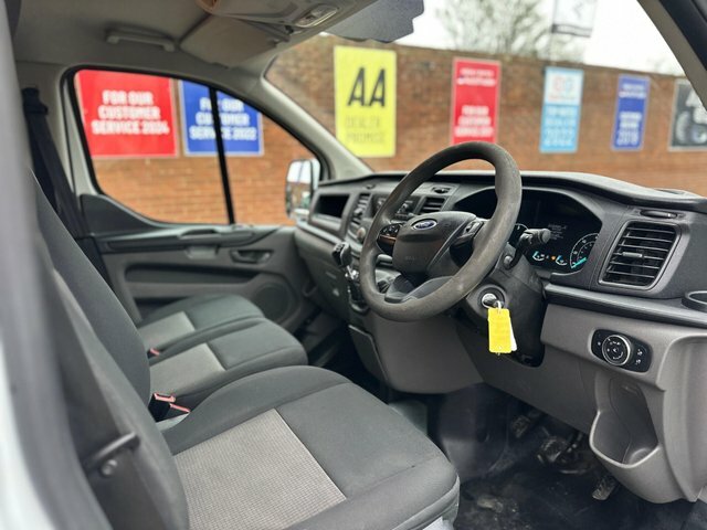 Ford Transit Custom 300 Ecoblue L1 H1 FL68AFJ White #5
