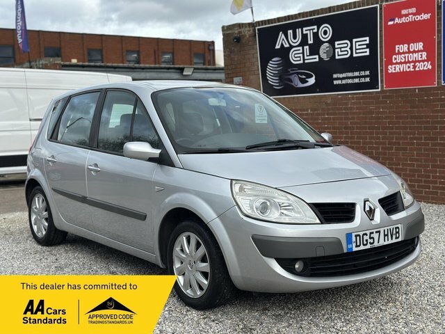 Renault Scenic Vvt Dynamique Silver
