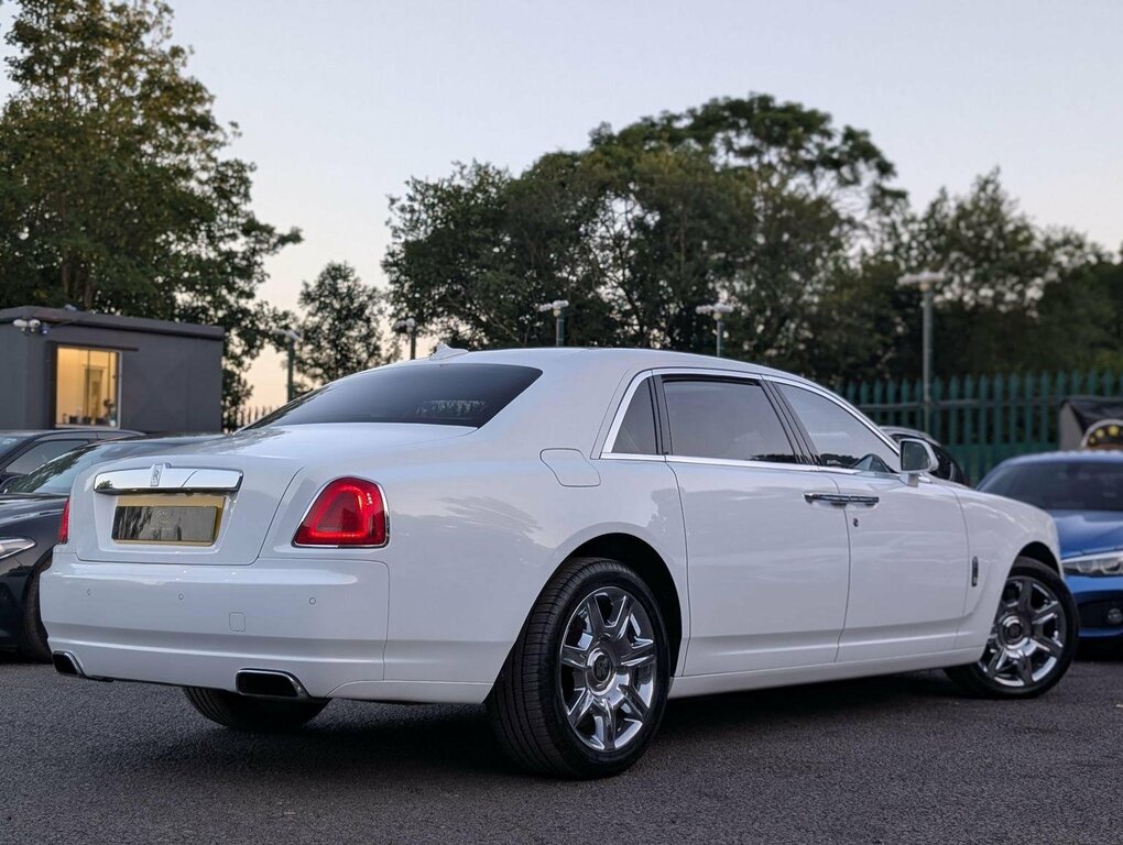 Rolls-Royce Ghost Saloon 6.6 V12 Euro 5 201261 RR61BOS White #6