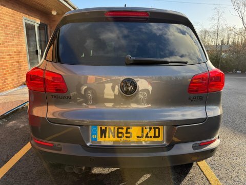 Volkswagen Tiguan 2.0 Tdi Bluemotion WN65JZD Grey #3