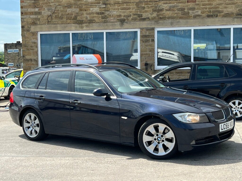 BMW 3 Series 3.0 330D Se Touring Blue
