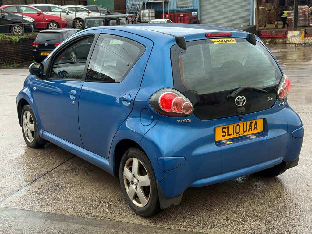 Toyota Aygo 1.0 Vvt-i Blue Hatchback Euro 4 Blue #5