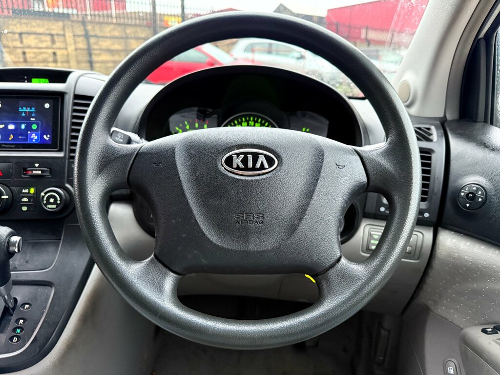 Kia Sedona Ls Silver #26