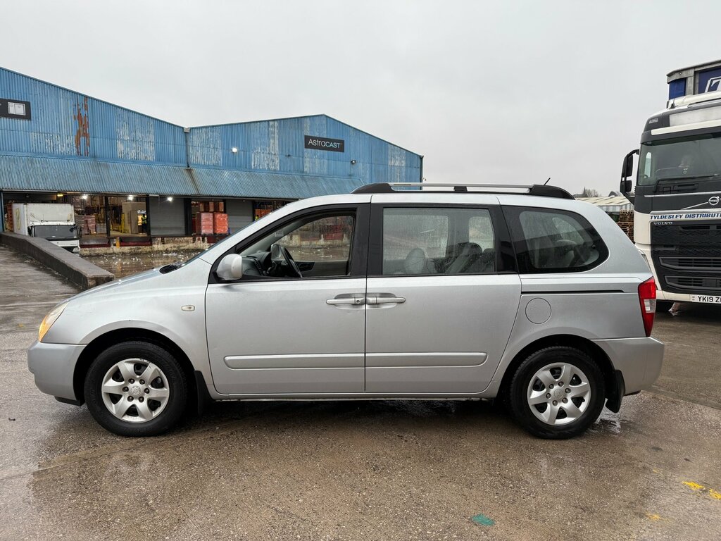 Kia Sedona Ls Silver #9