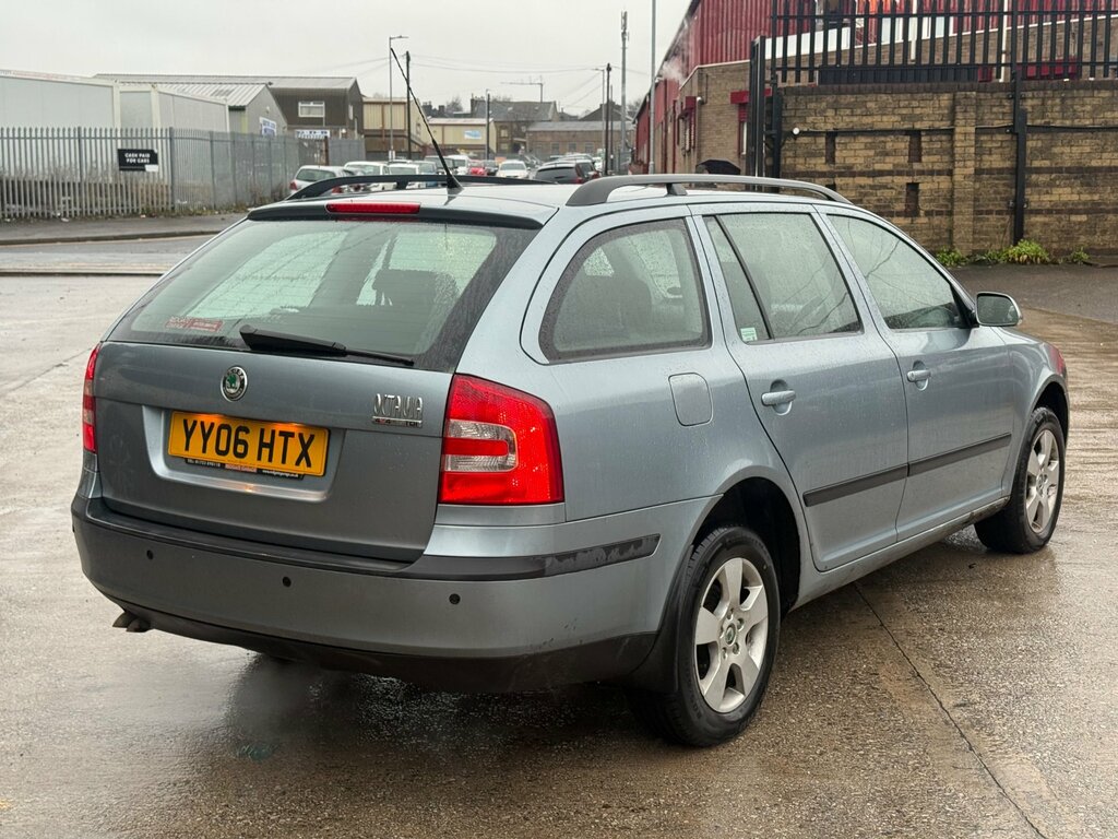 Skoda Octavia 1.9 Tdi Estate 4Wd Euro 4 105 B Grey #3