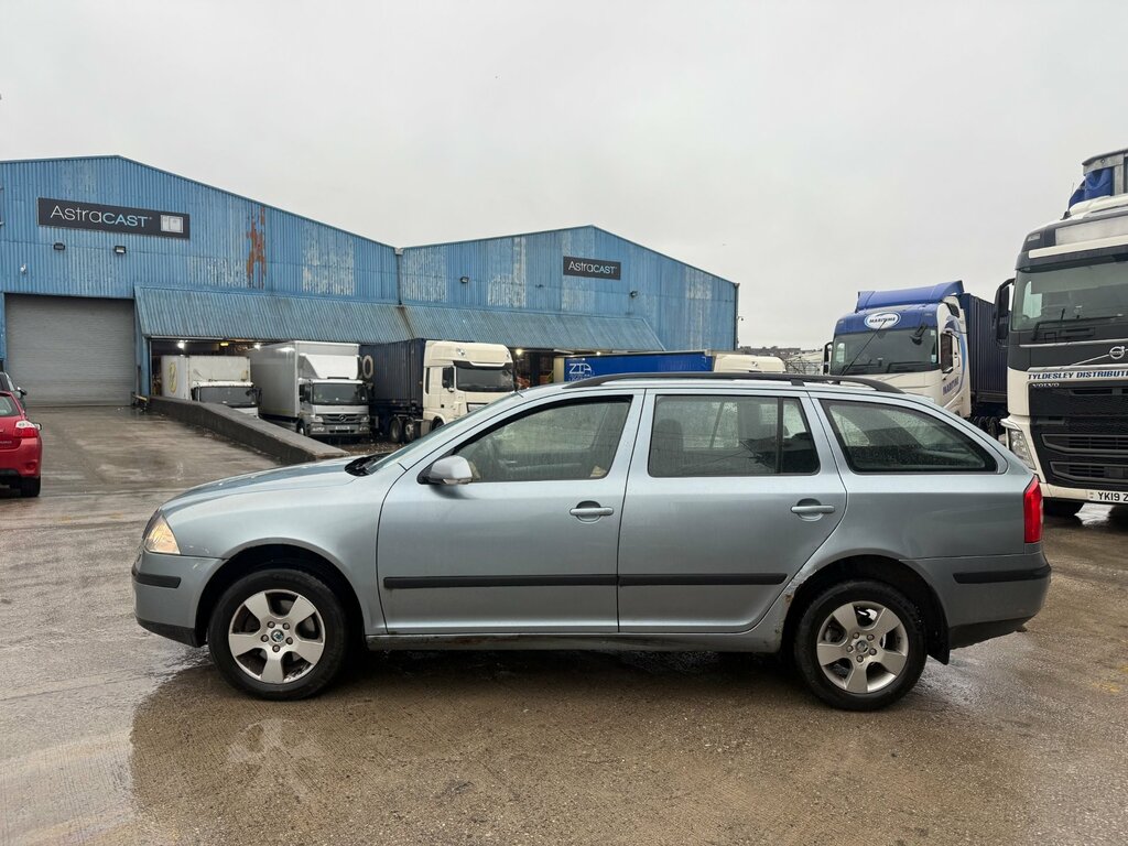 Skoda Octavia 1.9 Tdi Estate 4Wd Euro 4 105 B Grey #6