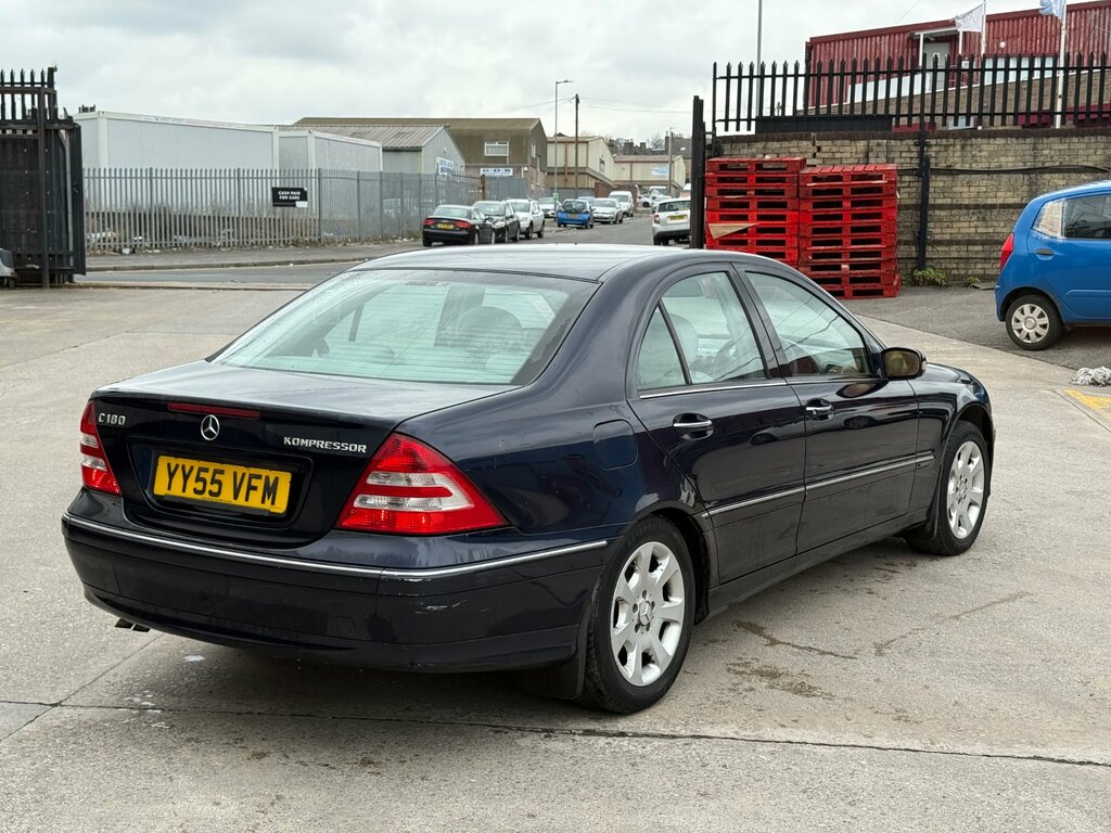 Mercedes-Benz C Class 1.8 C180 Kompressor Elegance Se Saloon Blue #3