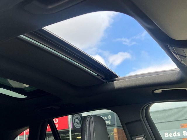 Mercedes-Benz GLC Class 4.0 Amg Glc 63 S 4Matic Premium 503 Bhp Black #2