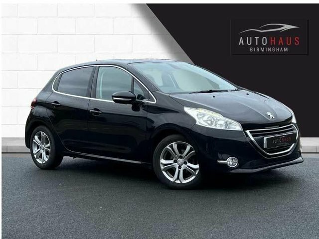 Peugeot 208 1.2 Allure 82 Bhp SA15TFO Black
