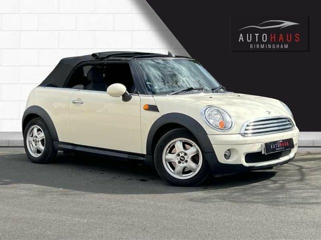 Mini Convertible 1.6 Cooper 120 Bhp White